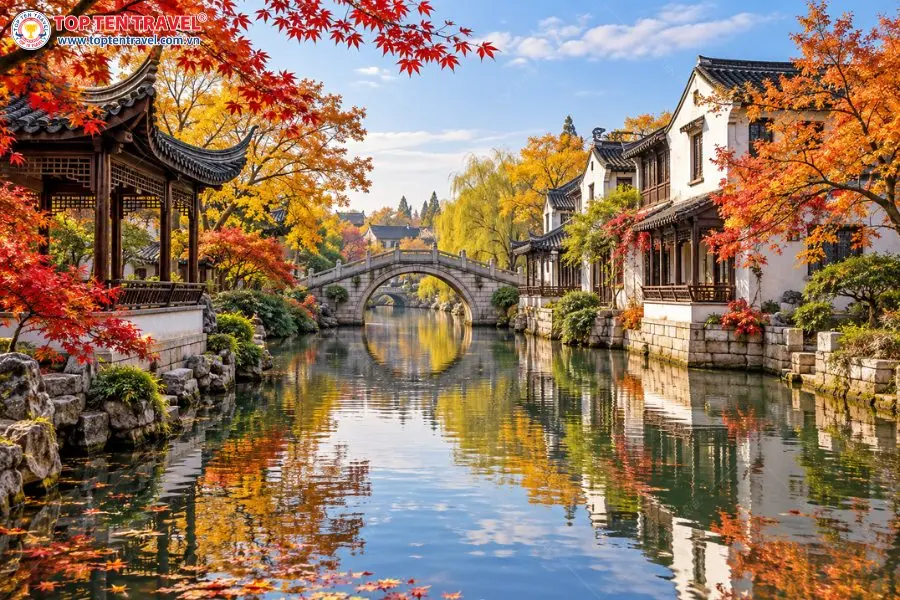 Tô Châu mùa thu đẹp như tranh vẽ với những dòng kênh yên bình