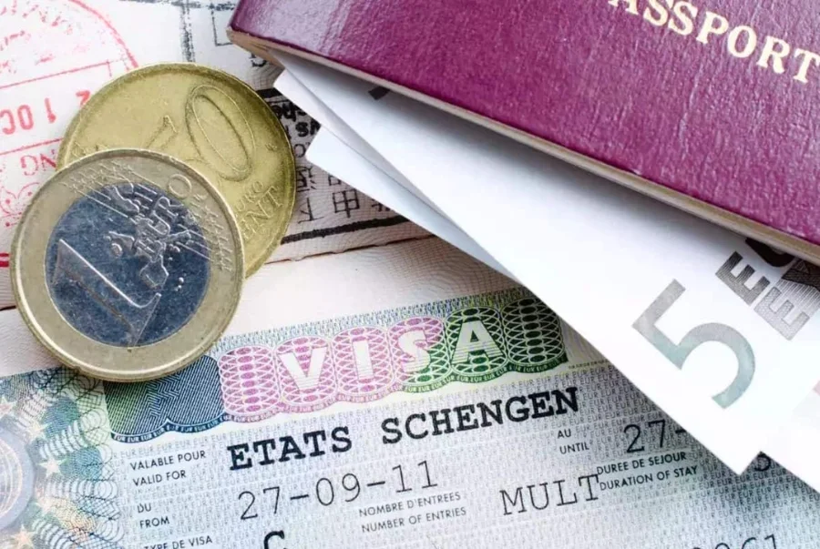 Bạn nên chuẩn bị xin visa từ sớm để chủ động về thời gian