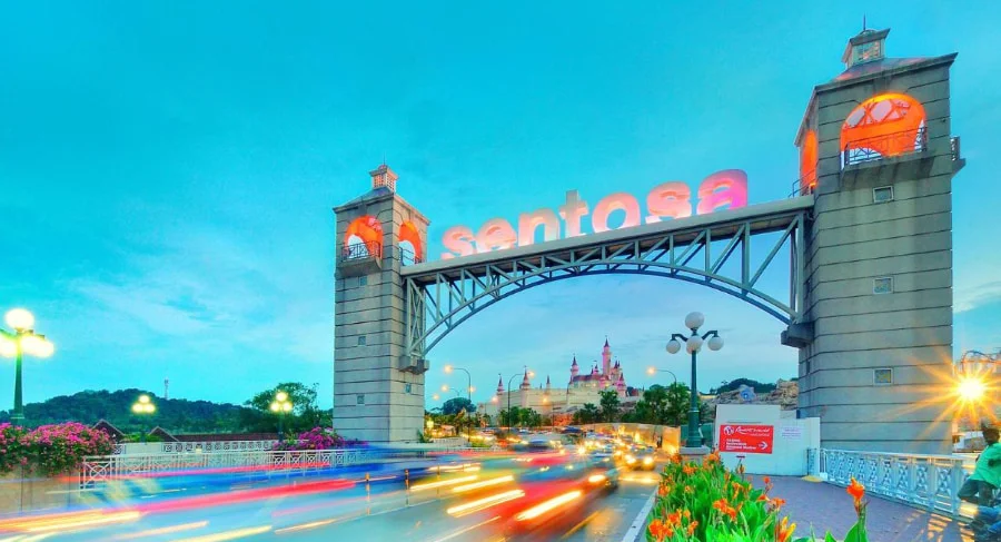 "Đảo giải trí" Sentosa là thiên đường của các khu vui chơi và điểm tham quan, phù hợp với mọi lứa tuổi
