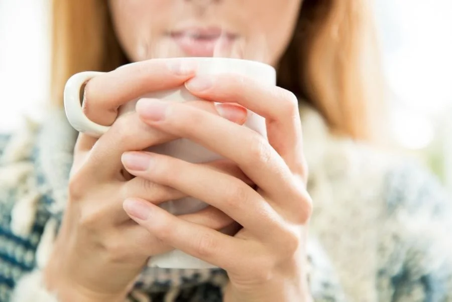 Uống nước ấm chính là cách bổ sung hệ miễn dịch cho cơ thể vào mùa đông
