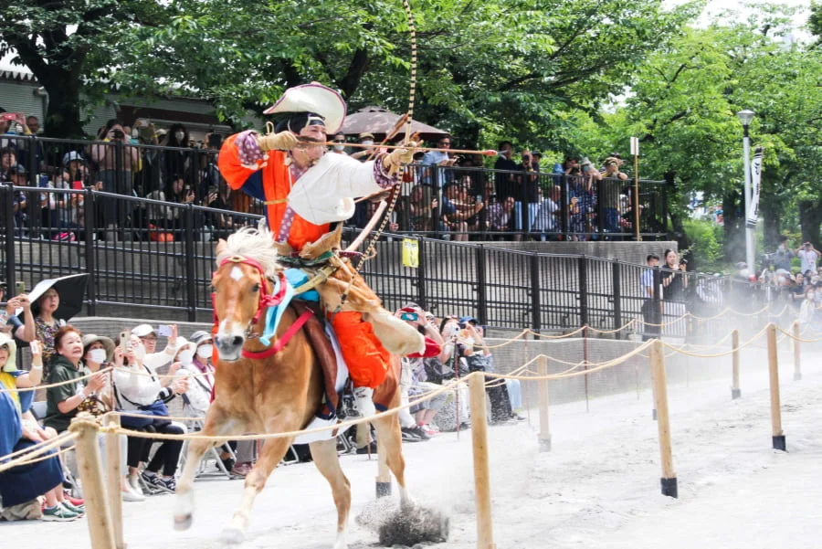 Lễ hội Bắn cung Yabusame ở Asakusa - Trải nghiệm văn hóa samurai tại Tokyo