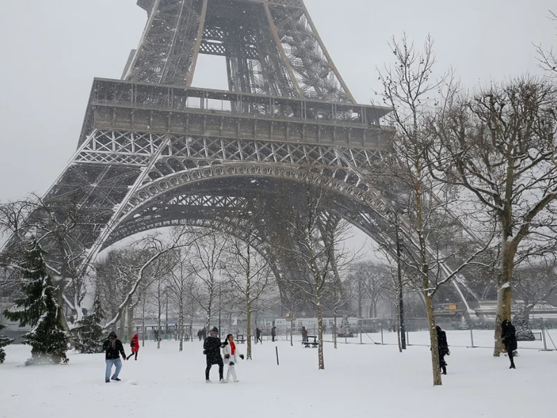 Paris hoa lệ vào mùa đông
