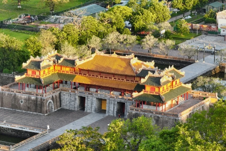 Đại Nội Huế là địa điểm tham quan không thể bỏ qua khi đến du lịch Huế