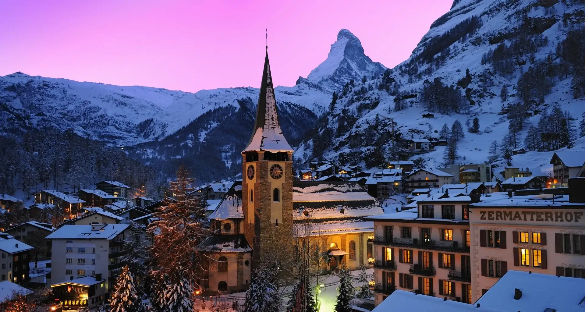Zermatt Thụy Sĩ với khung cảnh núi tuyết tựa cổ tích