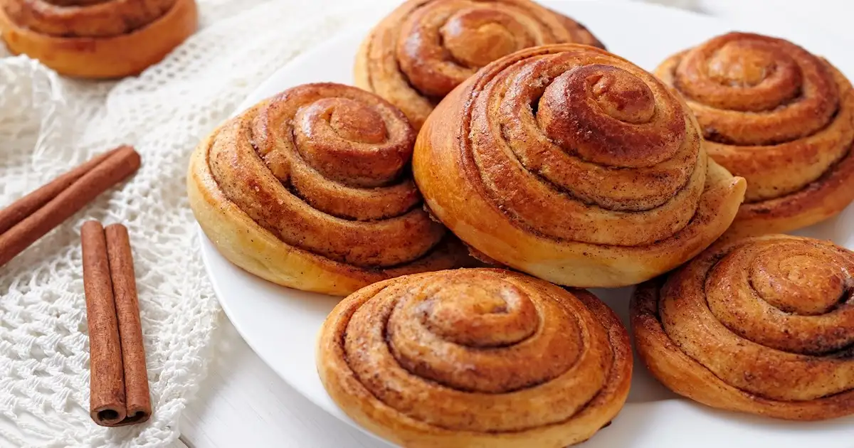 Kanelbulle – Bánh cuộn quế của Thụy Điển
