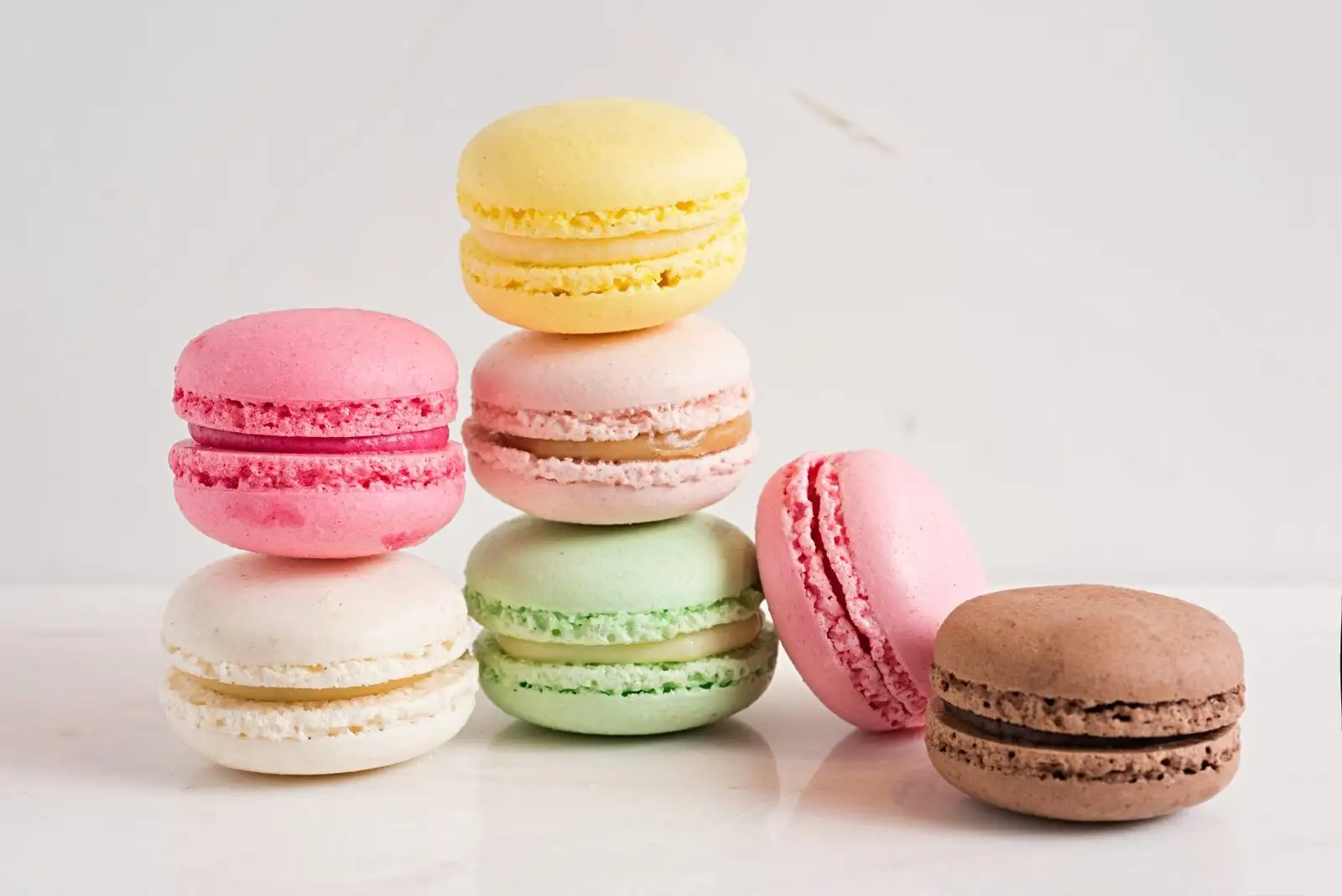 Macaron – Bánh ngọt biểu tượng của nước Pháp