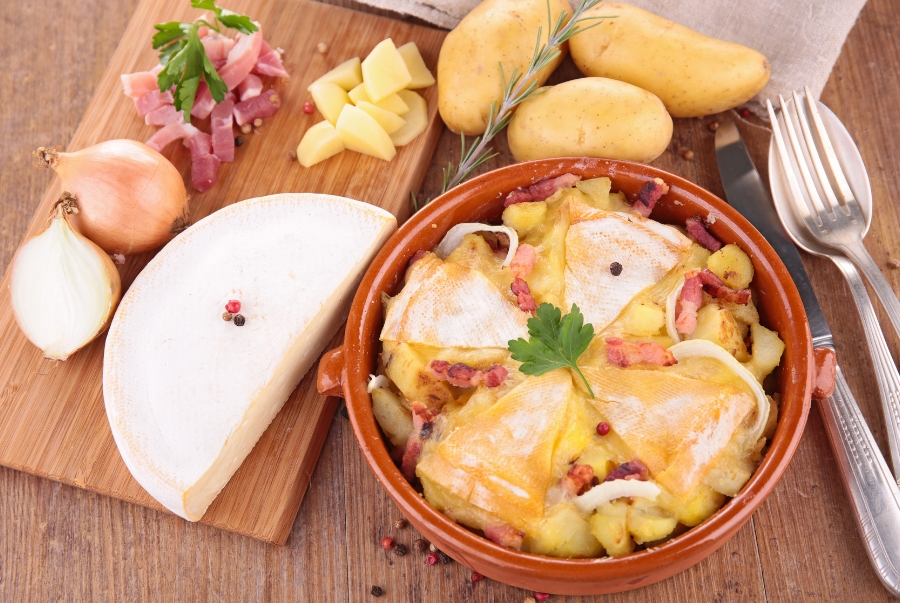 Món Tartiflette có nguồn gốc từ vùng Savoie nơi có khí hậu lạnh sâu