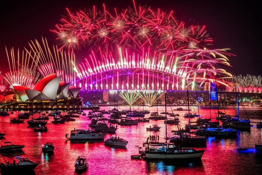 Khung cảnh giao thừa rực rỡ tại Sydney Harbour