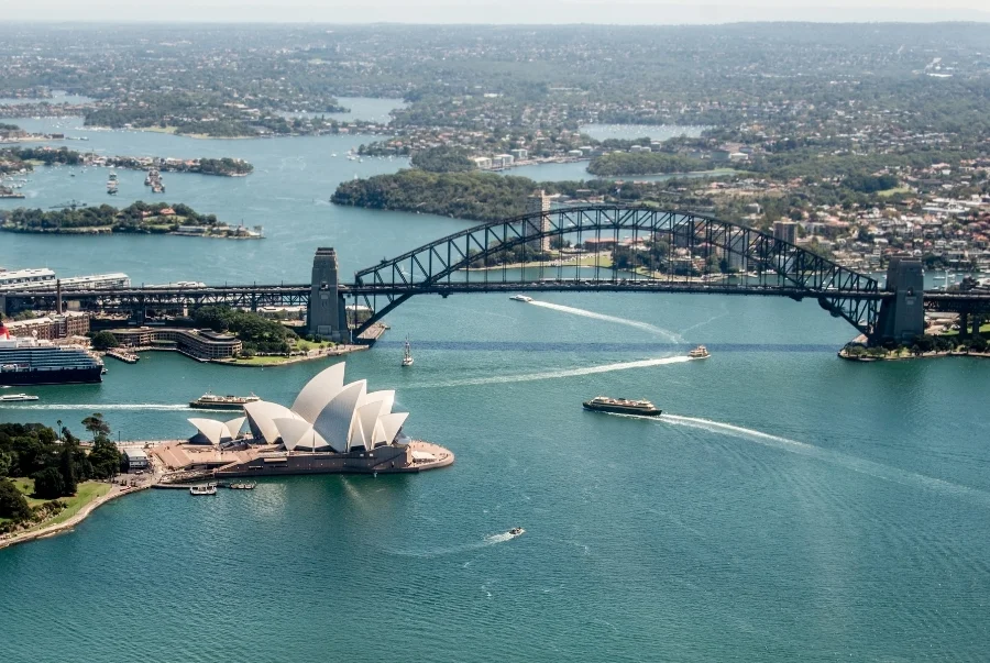 Thành phố cảng xinh đẹp Sydney luôn nằm trong danh sách những điểm đến hàng đầu khi du lịch Úc