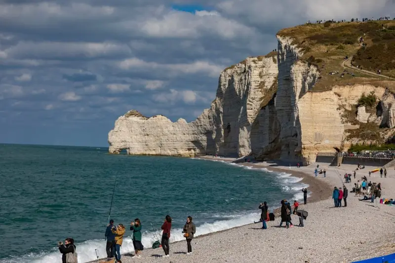 Kinh nghiệm tham quan vách đá Étretat