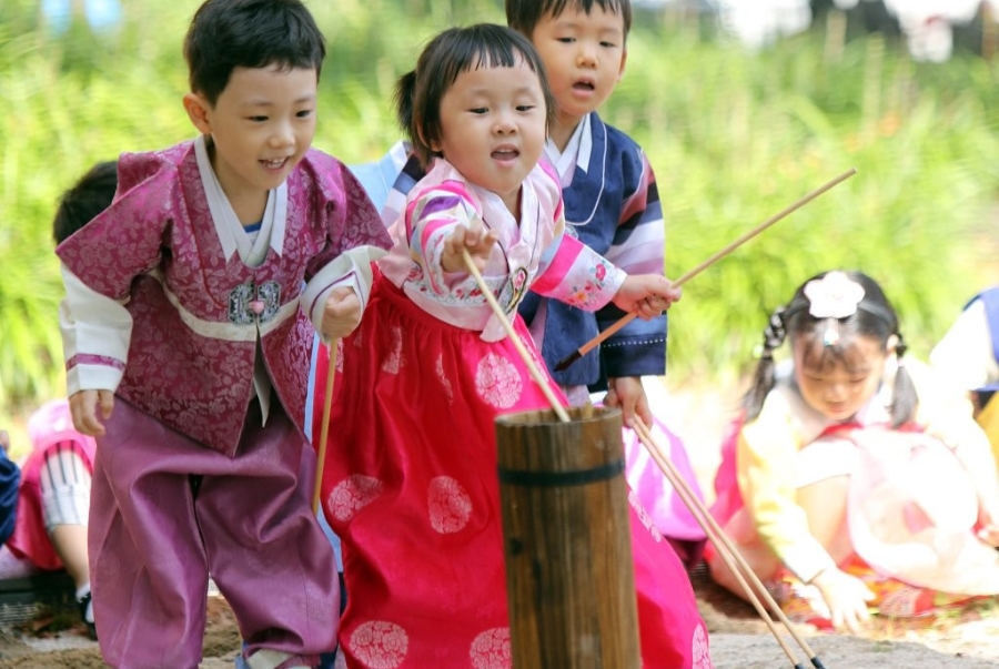 Tuho là trò chơi biểu trưng cho sự kiên định của người Hàn Quốc