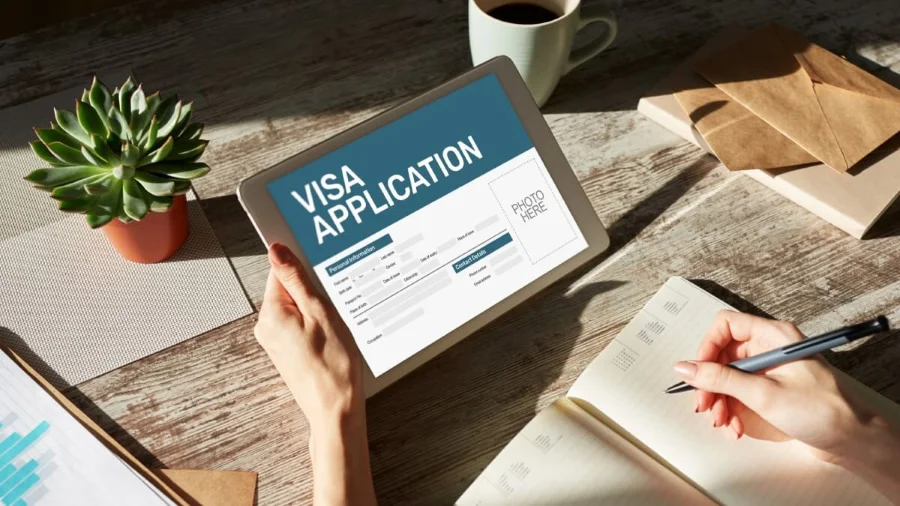 Để xin visa đi Nhật Bản, quá trình chuẩn bị hồ sơ đầy đủ và thực hiện theo đúng quy trình là vô cùng quan trọng
