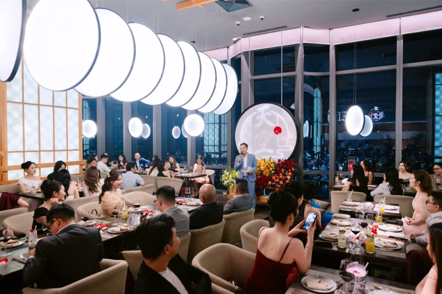 Không gian sang trọng của Dạ tiệc VIP Top Ten Travel tại Landmark 81.