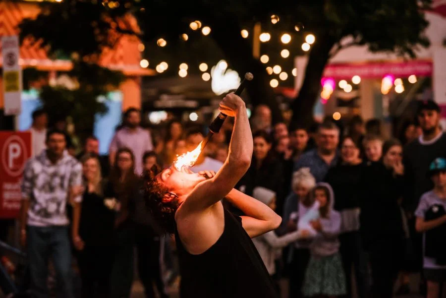 Lễ hội Adelaide Fringe mang đến cho bạn cơ hội thưởng thức đa dạng các loại hình nghệ thuật đường phố độc đáo