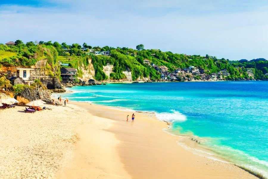 Bãi biển Kuta được mệnh danh là một trong những bãi biển đẹp nhất ở Bali