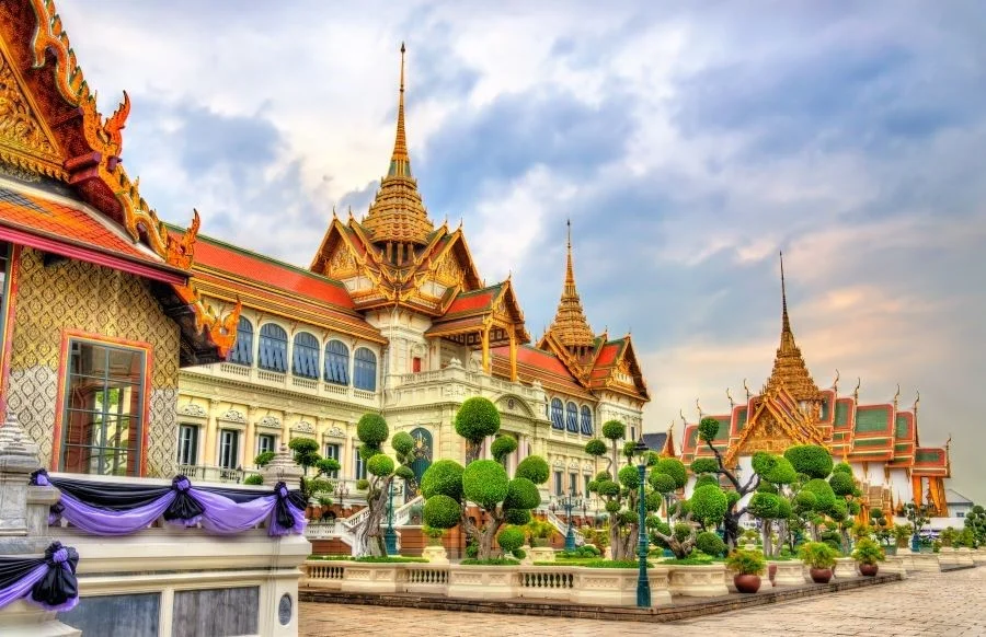 Cung điện Hoàng gia Thái Lan nguy nga, tráng lệ với lối kiến trúc độc đáo