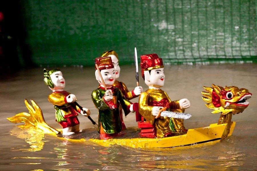 hình thức biểu diễn múa rối nước vô cùng ấn tượng