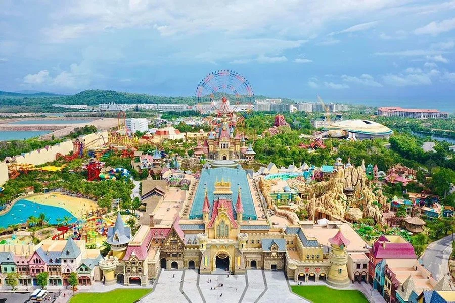 VinWonder là tổ hợp khu vui chơi giải trí sầm uất nhất tại Phú Quốc