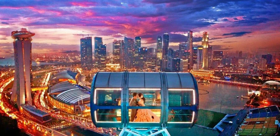 Singapore Flyer là một trong những vòng quay quan sát có quy mô lớn nhất trên thế giới