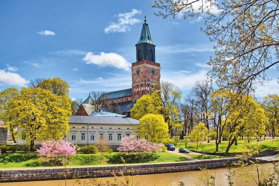 Turku khoác lên mình vẻ đẹp cổ kính và trầm mặc của một vùng đất cố đô 