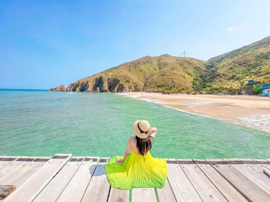 Nhắc đến những bãi biển mùa hè đẹp, không thể không nhắc đến Kỳ Co - viên ngọc ẩn mình giữa lòng Quy Nhơn