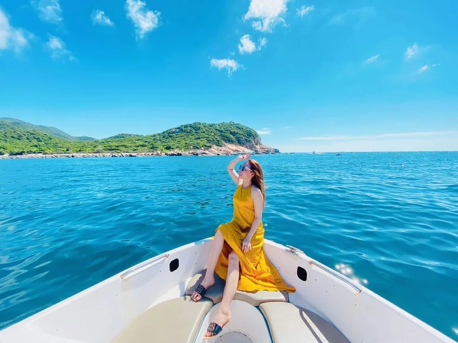 Vĩnh Hy mang trong mình vẻ đẹp mỹ miều khiến bất cứ ai đặt chân đến đây cũng phải ngỡ ngàng và say đắm