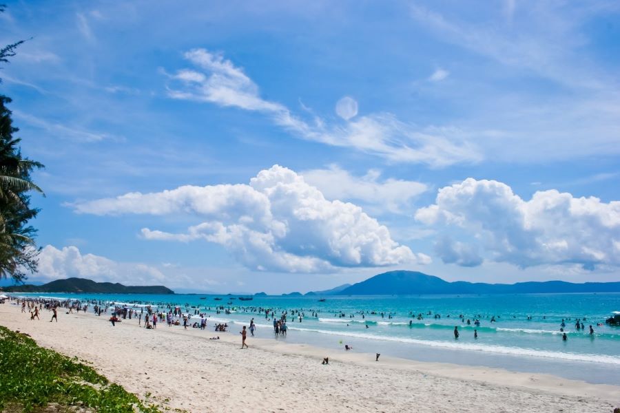 Đồ Sơn - Hải Phòng cũng là một trong những bãi biển đẹp cho chuyến du lịch mùa hè