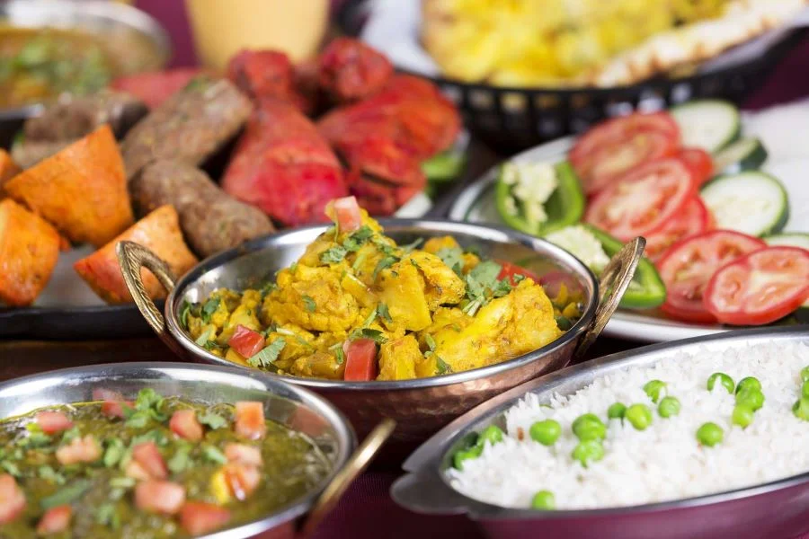 Để tạo nên hương vị độc đáo, người dân ở đây đã biết cách kết hợp nhiều nguyên liệu lại với nhau