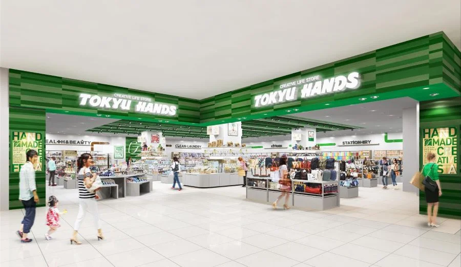 Mỗi cửa hàng Tokyu Hands đều phân ra khu vực dành riêng cho mỹ phẩm