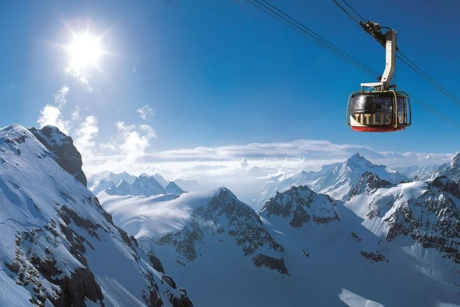 Vẻ đẹp quyến rũ của ngọn núi Titlis ở Thụy Sĩ