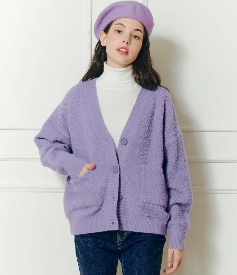 Đừng quên mang theo một chiếc áo cardigan cho chuyến du lịch Nhật Bản sắp tới