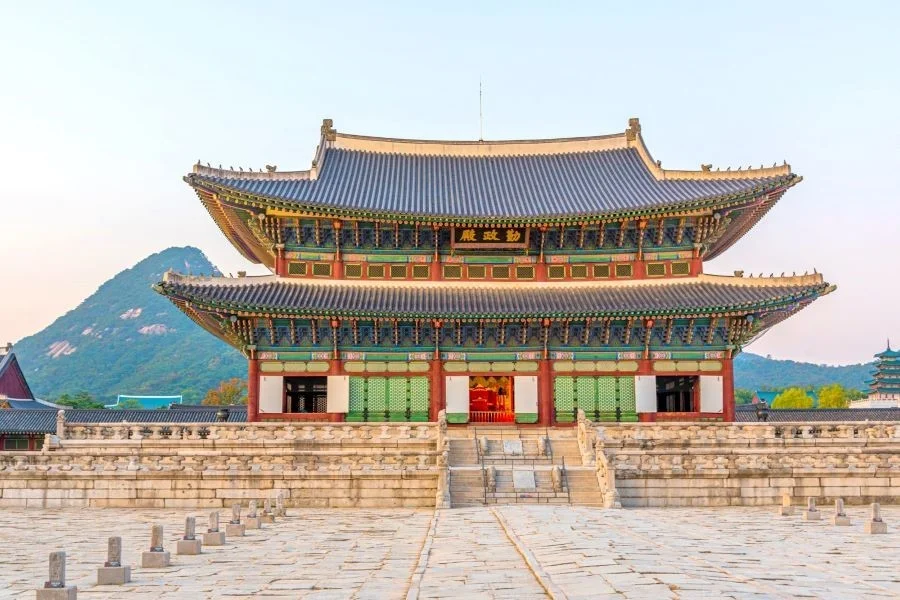 Toàn cảnh cung điện Gyeongbokgung hay còn gọi là Cung Cảnh Phúc