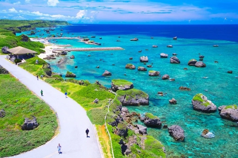 Okinawa được mệnh danh là hòn ngọc biển xanh của Nhật bản
