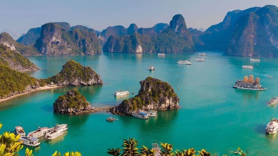 Vịnh Hạ Long sở hữu khung cảnh thiên nhiên đẹp đến say lòng