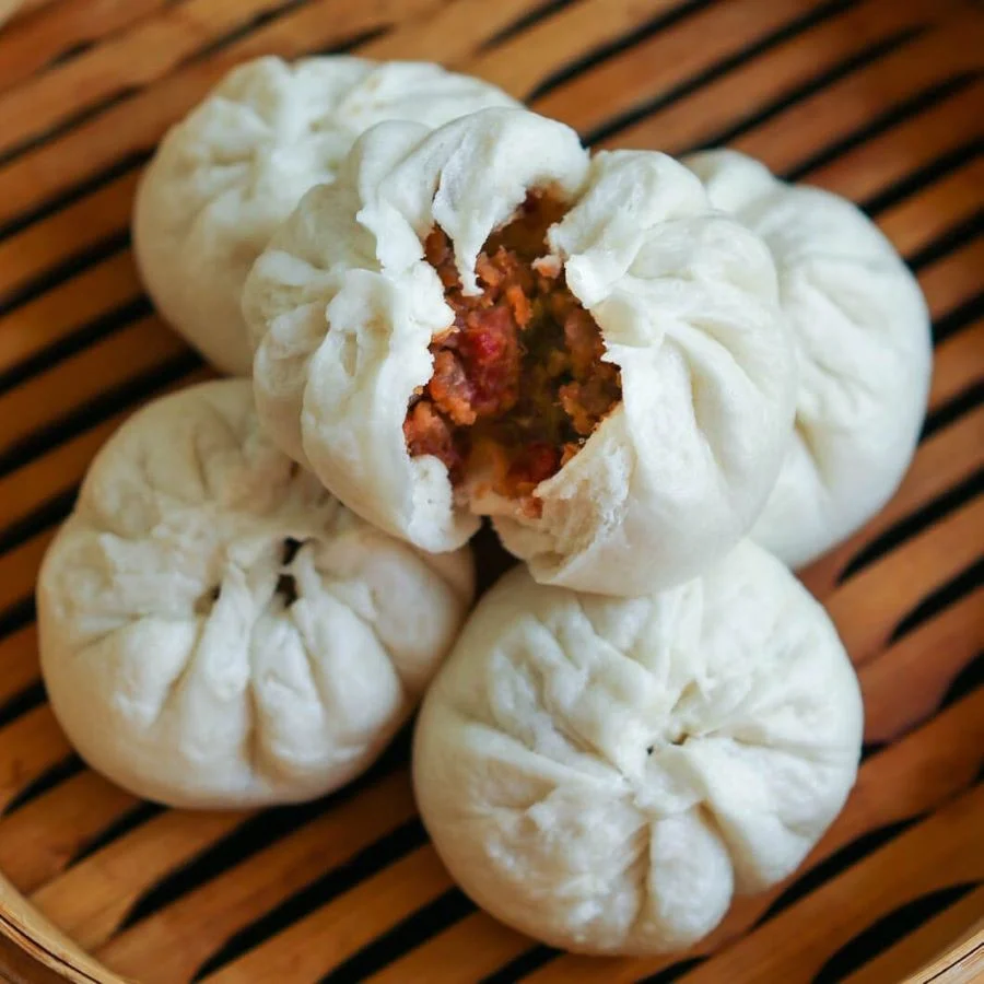 Món bánh bao xá xíu làm nức lòng cả những du khách nước ngoài