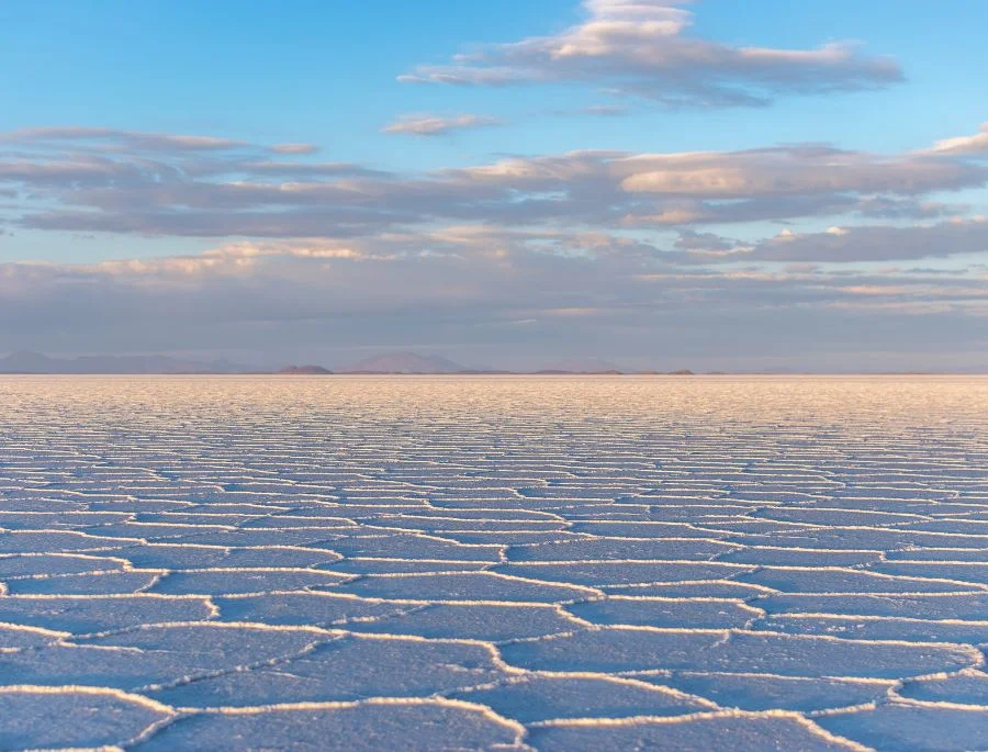 Salar de Uyuni được mệnh danh là cánh đồng muối đẹp trên thế giới