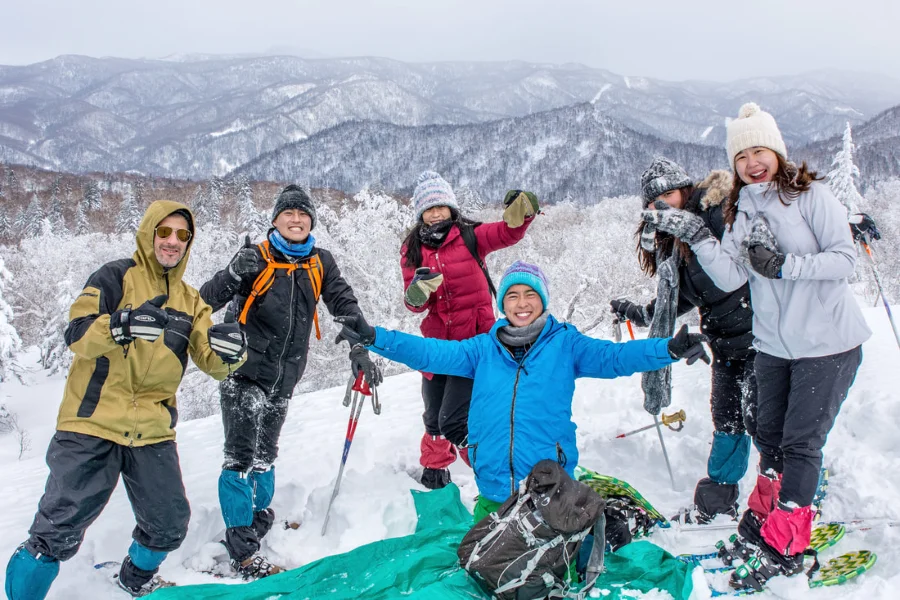 Đến với Hokkaido vào mùa đông, bạn sẽ có cơ hội trải nghiệm những khu trượt tuyết nổi tiếng tại đây