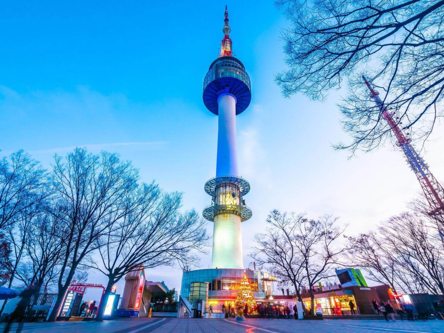 Tháp Namsan - điểm đến lãng mạn bậc nhất trong chuyến du lịch Seoul