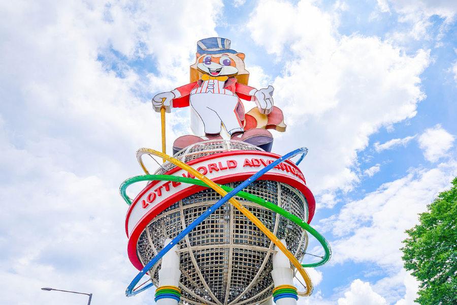 Lotte World - Một trong những điểm đến không thể bỏ qua khi đi du lịch Seoul