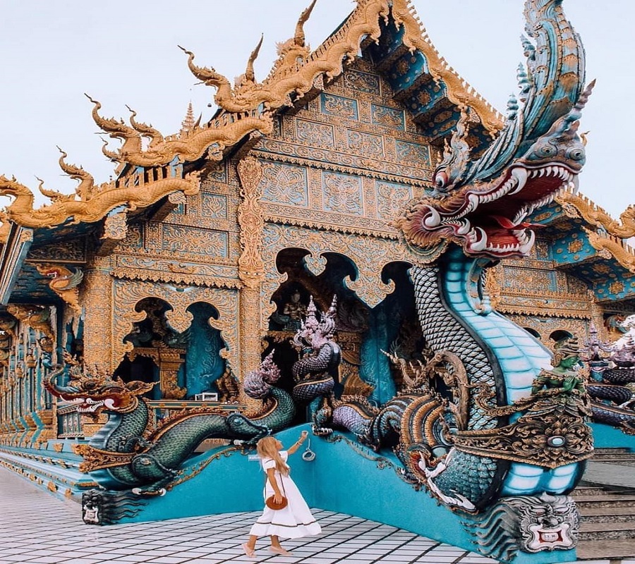 Check-in "sống ảo" tại ngôi chùa xanh dát vàng sang chảnh Check-in "sống ảo" tại ngôi chùa xanh dát vàng sang chảnh