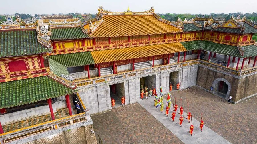 Đại Nội Huế - một trong những địa điểm nổi tiếng nhất tại “Xứ thơ” Huế