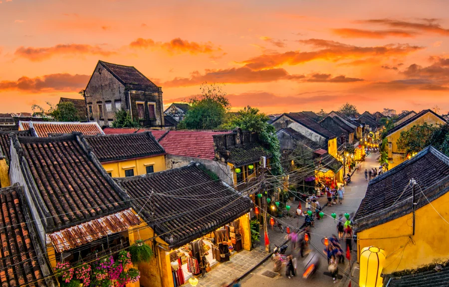 Phố cổ Hội An từ lâu đã trở nên quá đỗi quen thuộc với bất cứ tín đồ xê dịch