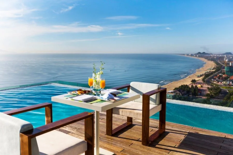 Mỹ Khê - địa điểm du lịch quy tụ hàng loạt hệ thống resort cao cấp