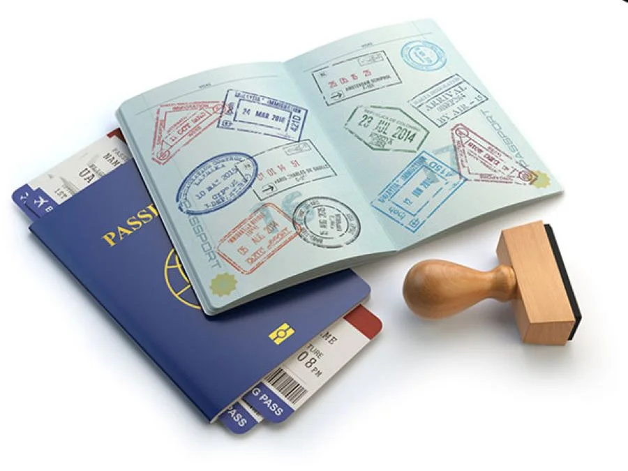 Visa là một trong những khoản chi phí đầu tiên mà bạn cần chuẩn bị