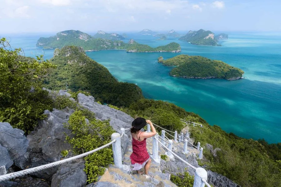Đảo Samui sở hữu cảnh quan thiên nhiên tươi đẹp làm mê mẩn lòng người 