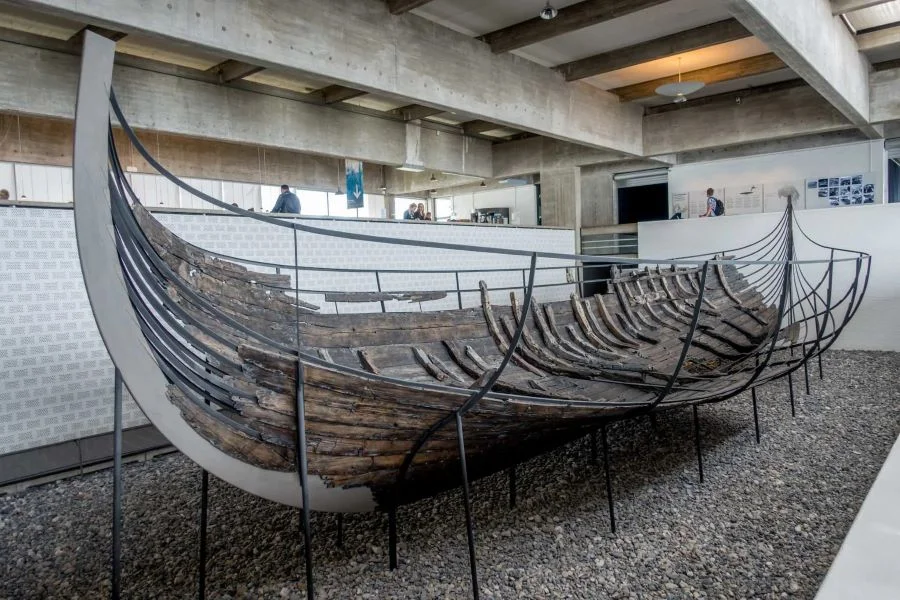 Bảo tàng tàu Viking là điểm dừng chân hấp dẫn tiếp theo trong hành trình tour du lịch Đan Mạch