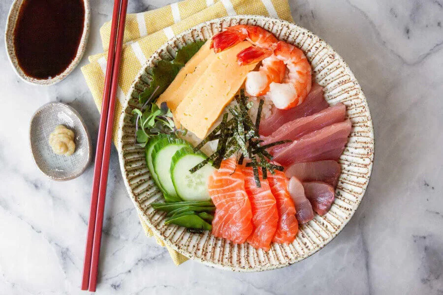 Seasonal Chirashi sở hữu hương vị tươi ngon nhất mà còn mang đến một trải nghiệm ẩm thực vô cùng thú vị