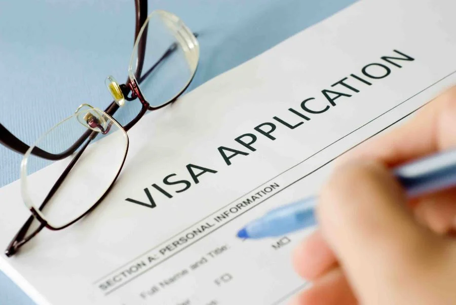 Điền tờ khai xin visa