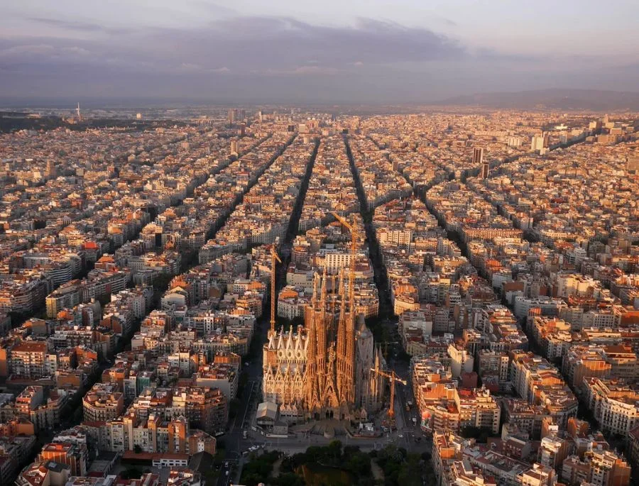 Thành phố Barceloneta nhìn trên cao được sắp xếp vô cùng khoa học, dễ nhìn