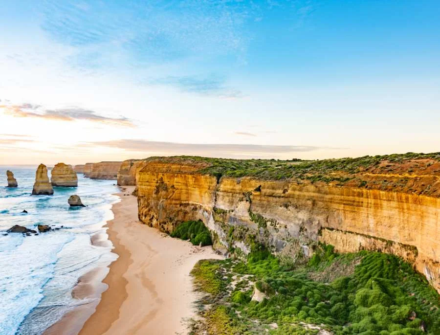 Great Ocean Road trong khung cảnh hoàng hôn lãng mạn